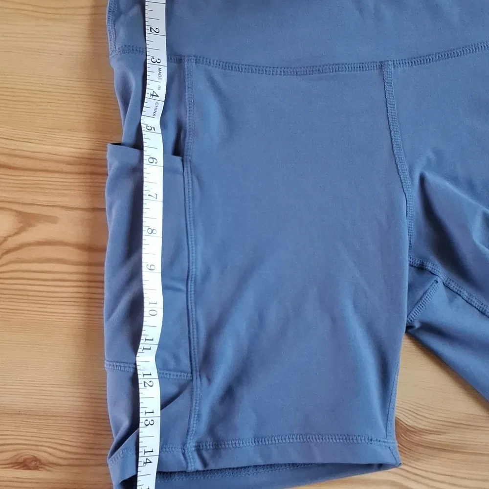 Rae Mode 3 Piece Set Blue Pullover Small, Shorts and Tank Large SEE Discription - Picture 5 of 10